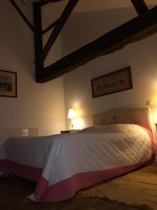 ensemble de deux chambres pour famille