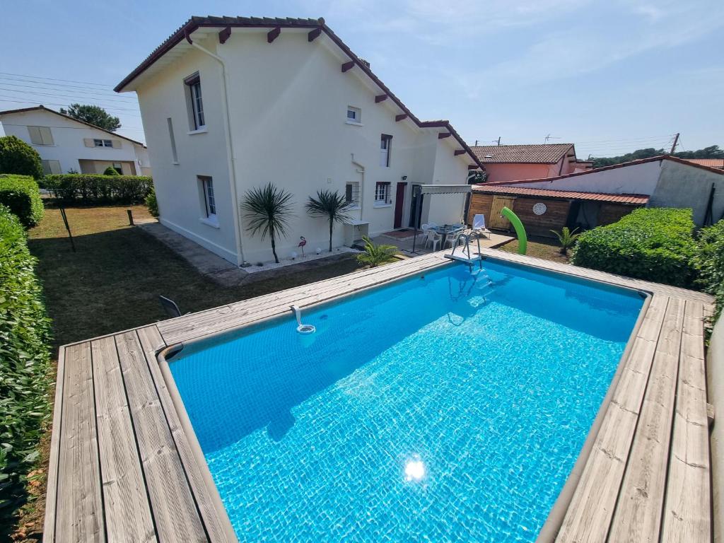 Entre Midi - Maison d'Hôtes - B&B
