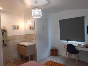 B&B / Chambre d'hôtes Escale en baie. 18 rue du Maréchal Leclerc 50220 Pontaubault Normandie