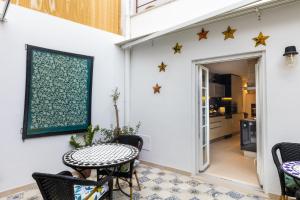 Fab's House