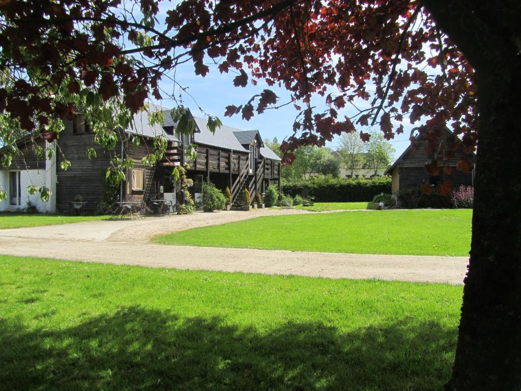 B&B / Chambre d'hôtes Ferme Cacheterie, boutique terroir 2 chemin des Pâtures 27480 Fleury-la-Forêt