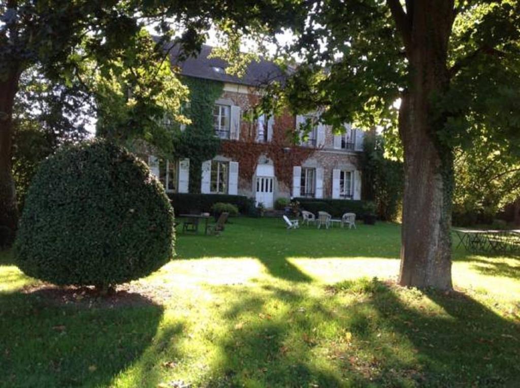 B&B / Chambre d'hôtes Ferme de Galande Ferme de Galande 77550 Réau