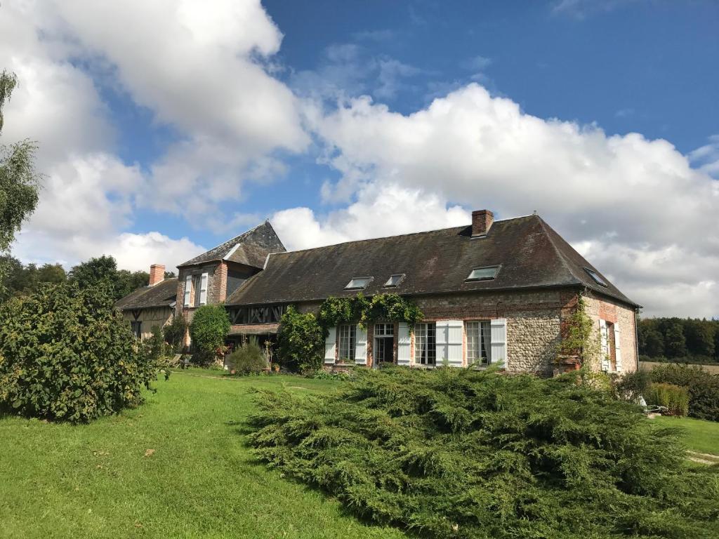 Ferme de la Haye Route Forestière de la Haye, 76220 Montroty