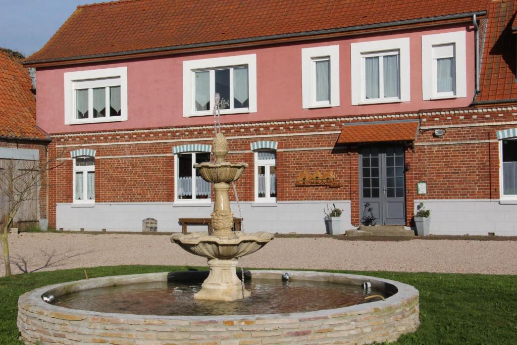 B&B / Chambre d'hôtes Ferme Du Pre Vert - Chambres d'hôtes B&B 8 rue de la Mairie 62890 Nort-Leulinghem