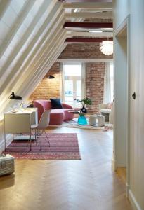 Five Rooms