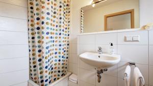B&B / Chambre d'hôtes Fleiner Gästehaus 24 Erlachstraße 74223 Flein Bade-Wurtemberg
