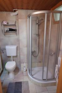 B&B / Chambre d'hôtes Frühstückspension Mayer-Schiller 1 Bogener Straße 94505 Bernried am Starnberger See Bavière
