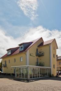 B&B / Chambre d'hôtes Gästehaus Kleeberger 37 Obere Dorfstraße 91785 Pleinfeld Bavière