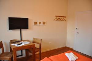 B&B / Chambre d'hôtes Gästehaus stuttgART36 Stuttgarter Str.36 75433 Maulbronn Bade-Wurtemberg