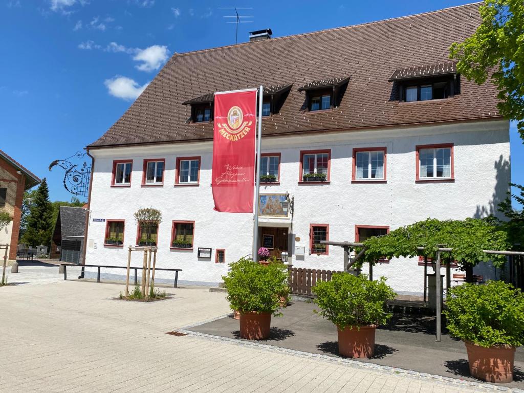 B&B / Chambre d'hôtes Gasthof - Pension - Adler 1 Neideggstraße 88171 Weiler-Simmerberg