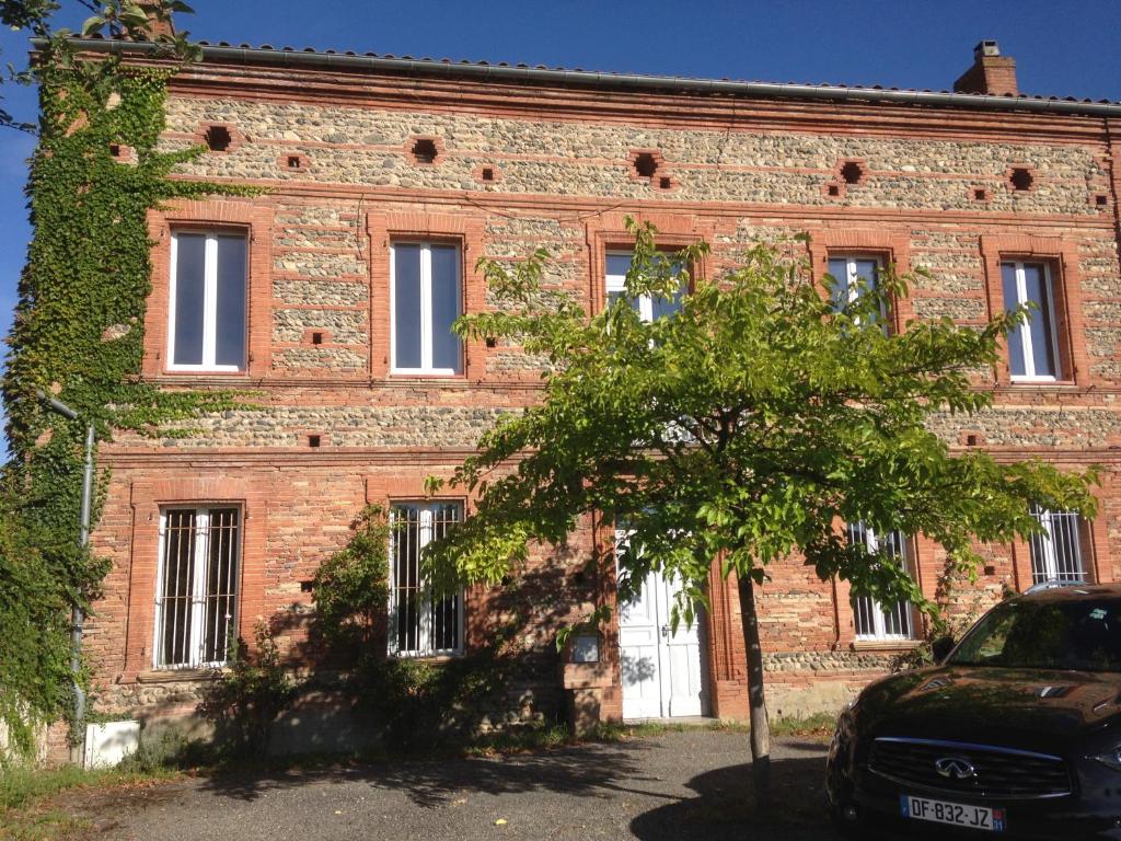 B&B / Chambre d'hôtes Gentil'Home - Toulouse B&B Prestige 37, Rue de l'Eglise 31150 Fenouillet