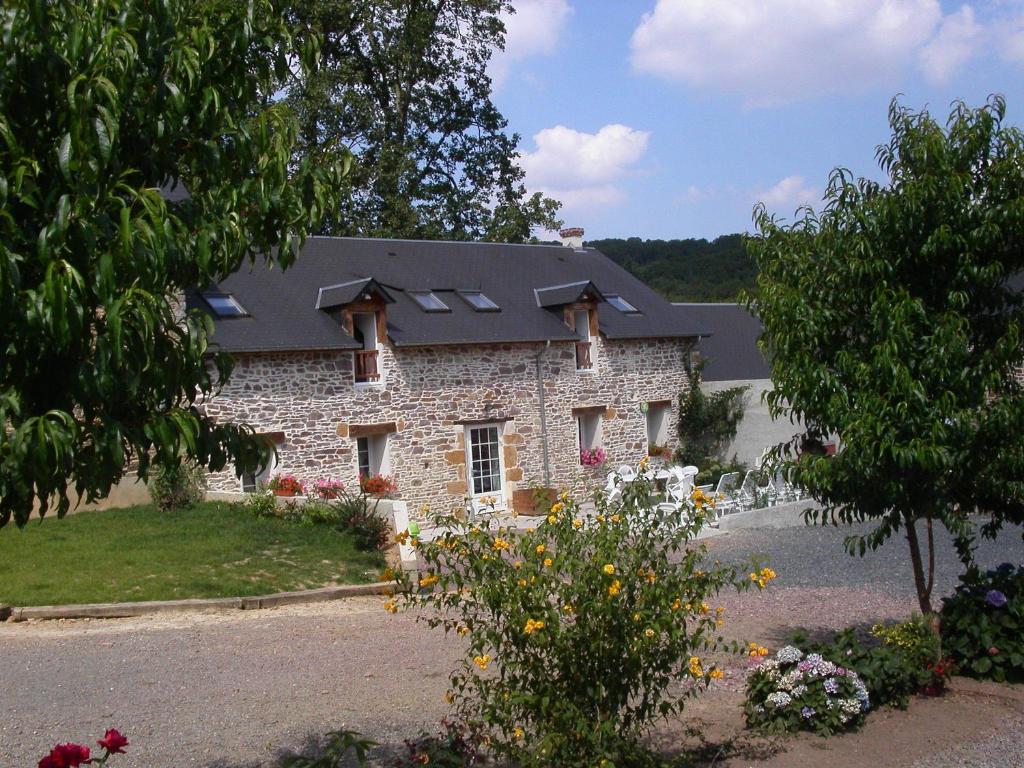 Gîte de la Cour La cour de Valcongrain, 14260 Campandré-Valcongrain