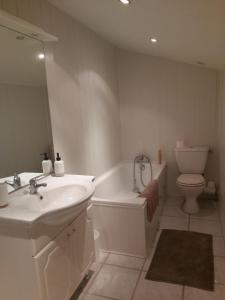B&B / Chambre d'hôtes Gite du jardin du Bout du Ciel En Bout de Cul 71110 Céron Auvergne