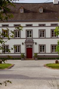 B&B / Chambre d'hôtes Gutshaus De La Fontaine 15 Hauptstraße 54636 Feilsdorf Rhénanie-Palatinat