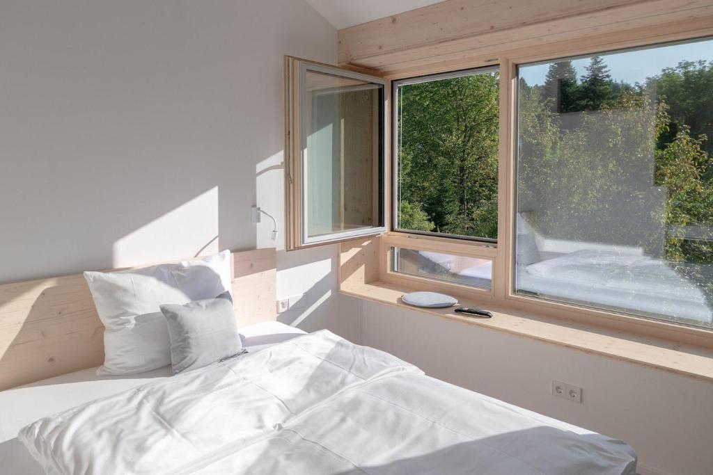 B&B / Chambre d'hôtes HAAUS 17 Forststraße 71384 Weinstadt