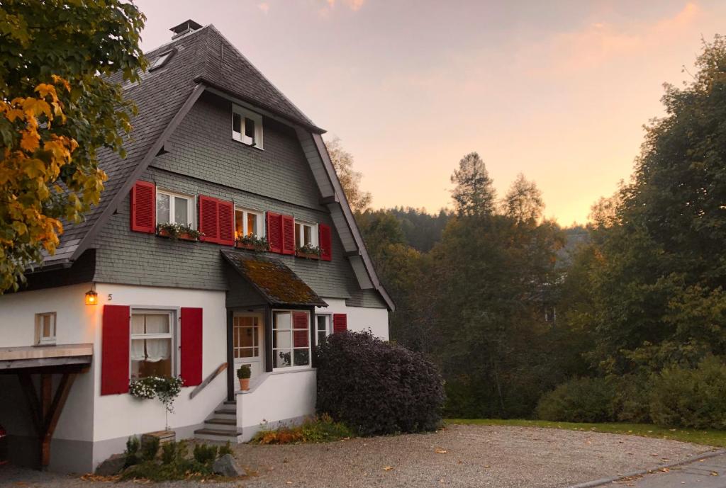 B&B / Chambre d'hôtes Haus Nagel 5 Windeckweg 79856 Hinterzarten