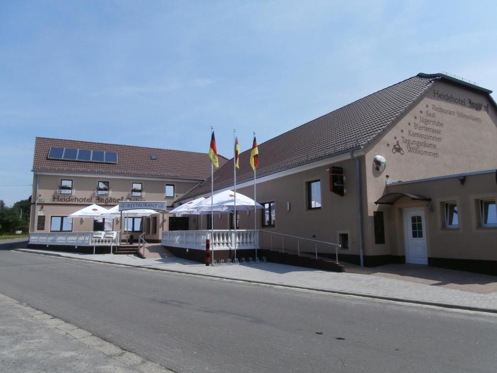 Heidehotel Jagdhof Dobra GmbH Kirchplatz 1, 04924 Dobra, 04924 Dobra