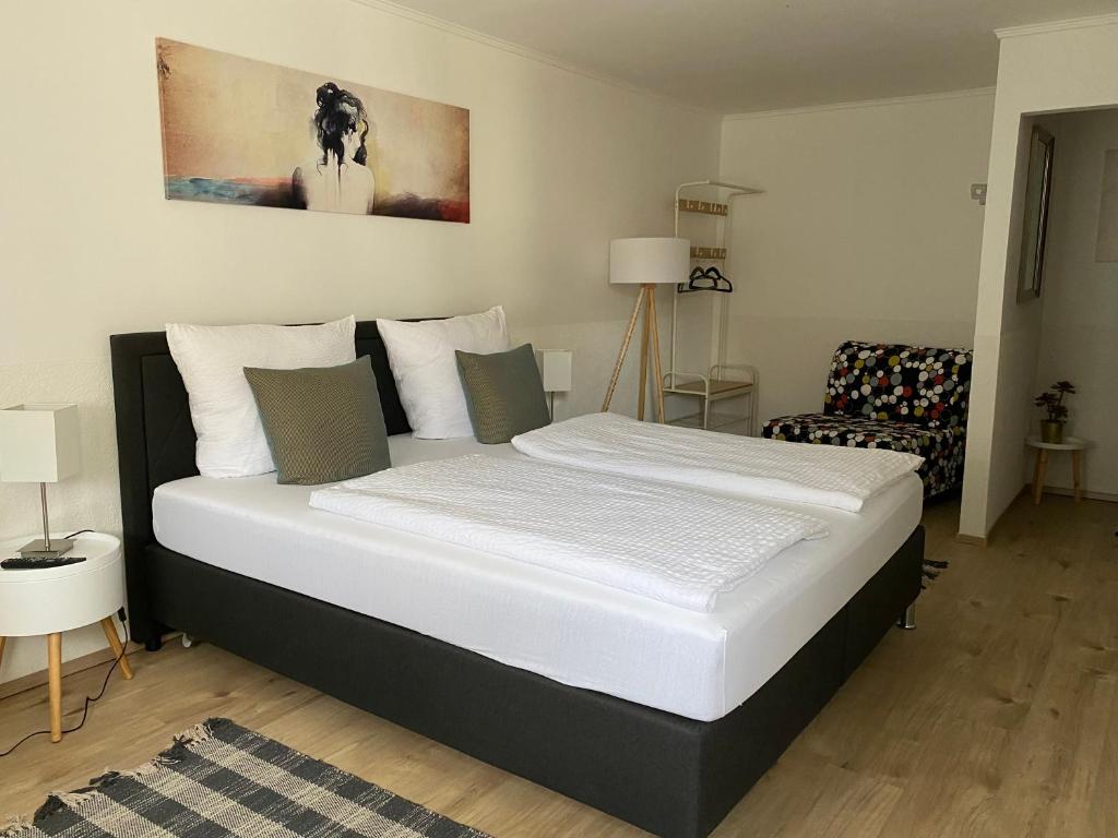 B&B / Chambre d'hôtes Hotel am Hafen Hafenstraße 60 68159 Mannheim