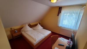 B&B / Chambre d'hôtes Hotel-Café 3 Kronen 19 Hauptstraße 93133 Burglengenfeld Bavière