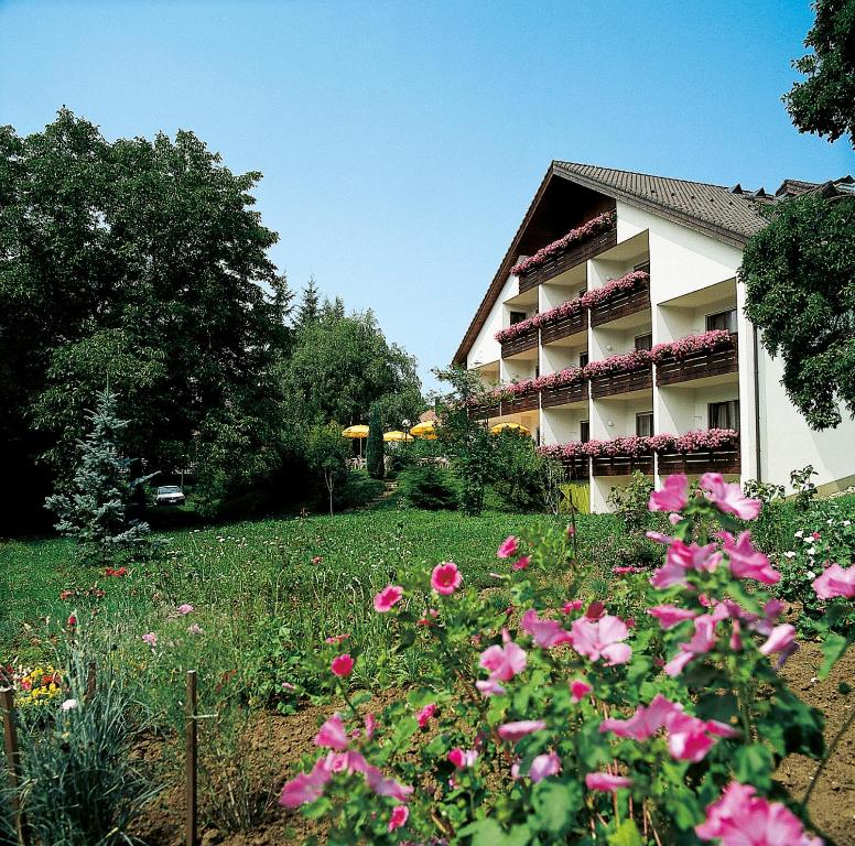 Hotel garni zur Weserei Hauptstrasse 81, 79400 Kandern