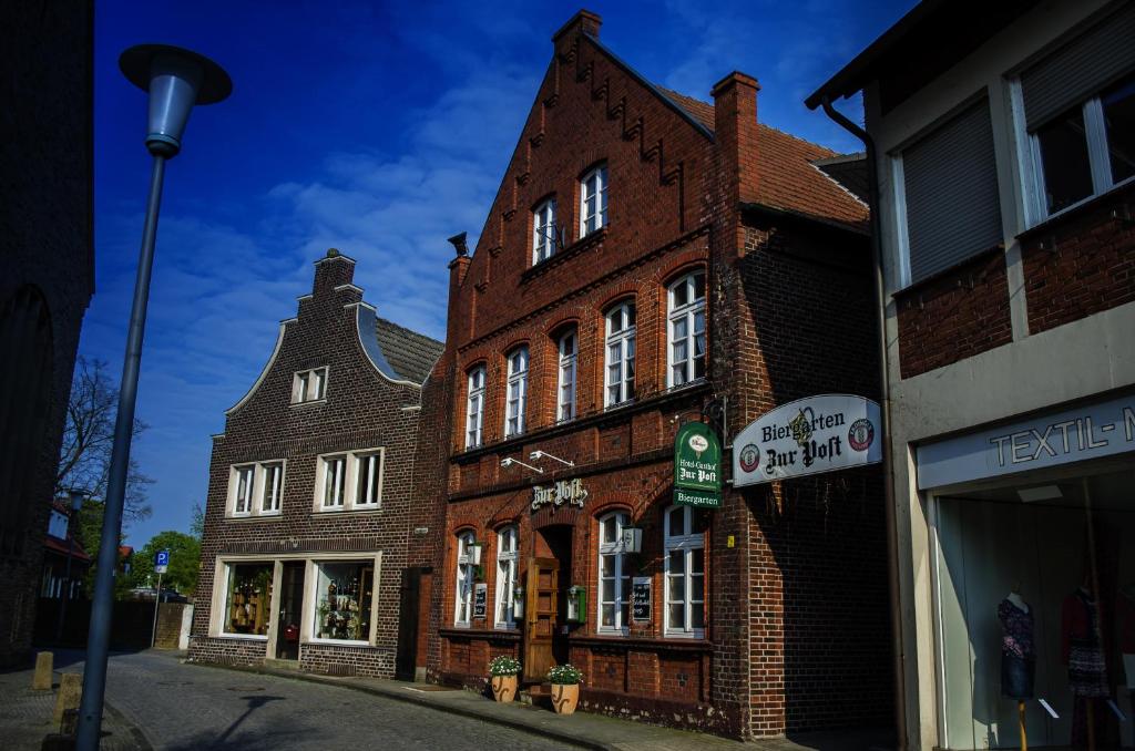 Hotel Gasthof Zur Post Kirchplatz 3, 48324 Albersloh
