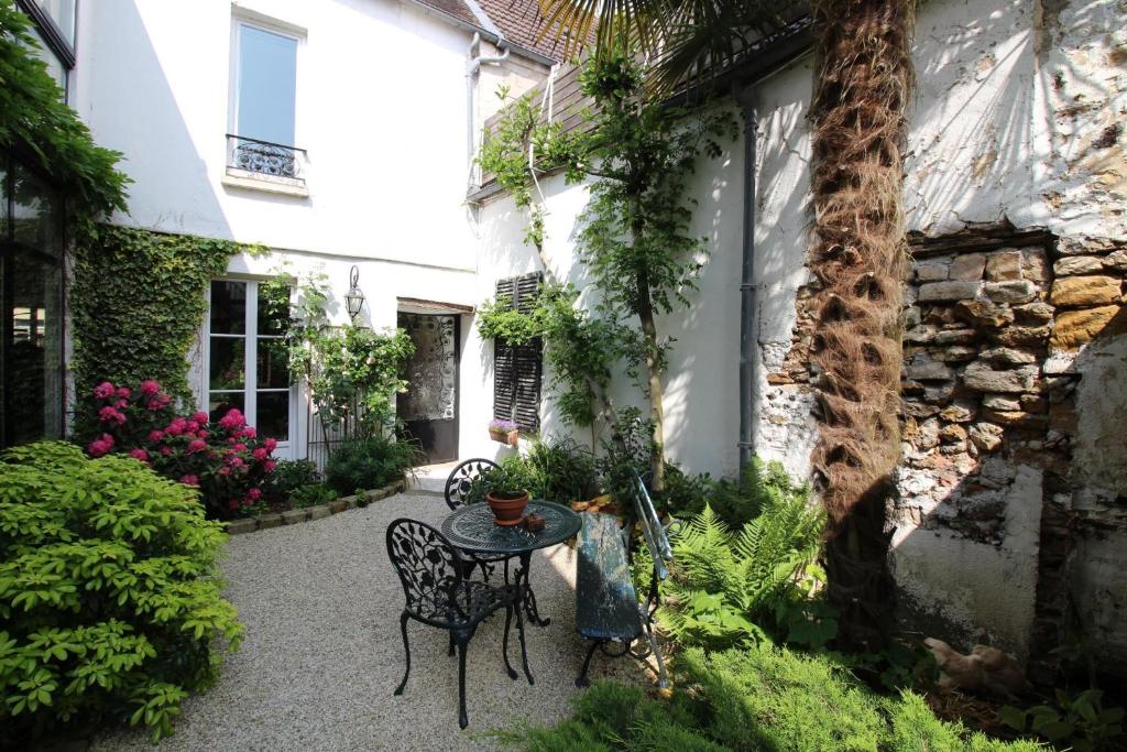 B&B / Chambre d'hôtes Jardin de Mathilde 8 TER RUE ARISTIDE BRIAND 77370 Nangis