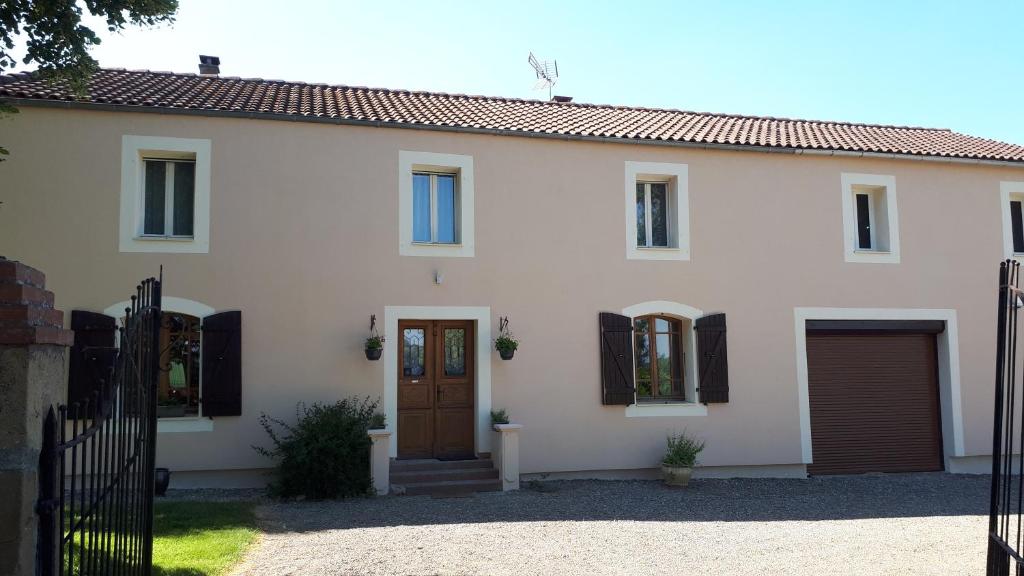 B&B / Chambre d'hôtes Jazz et Vacances Lieu dit Janet 32230 Monlezun