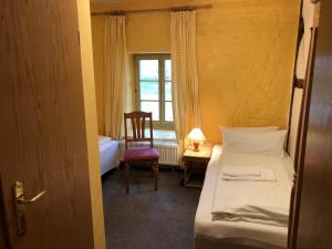B&B / Chambre d'hôtes Kloster Hedersleben Klosterstraße 1 06458 Hedersleben Saxe-Anhalt