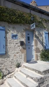 B&B / Chambre d'hôtes L'Ancienne Boucherie Chambre & Table D'hote 5 Route de Boussac 23270 Ladapeyre Limousin