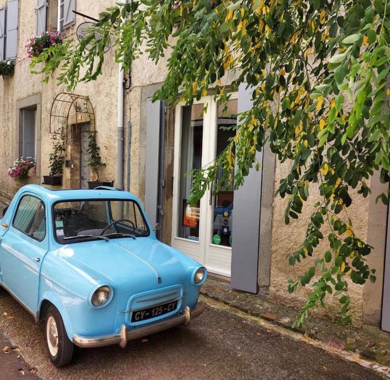 B&B / Chambre d'hôtes L'Ancienne Boulangerie 20 Rue St Genes 11160 Caunes-Minervois