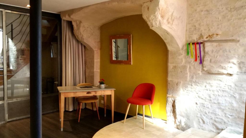 B&B / Chambre d'hôtes L'antre ami 6A Rue Paul Maldant 21420 Savigny-lès-Beaune