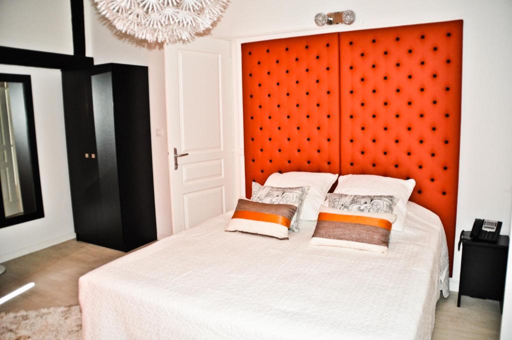 B&B / Chambre d'hôtes L'Atrium 90 rue Sadi Carnot 62400 Béthune