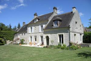 B&B / Chambre d'hôtes L'eau vive 11 rue des Moulins 14480 Amblie Normandie