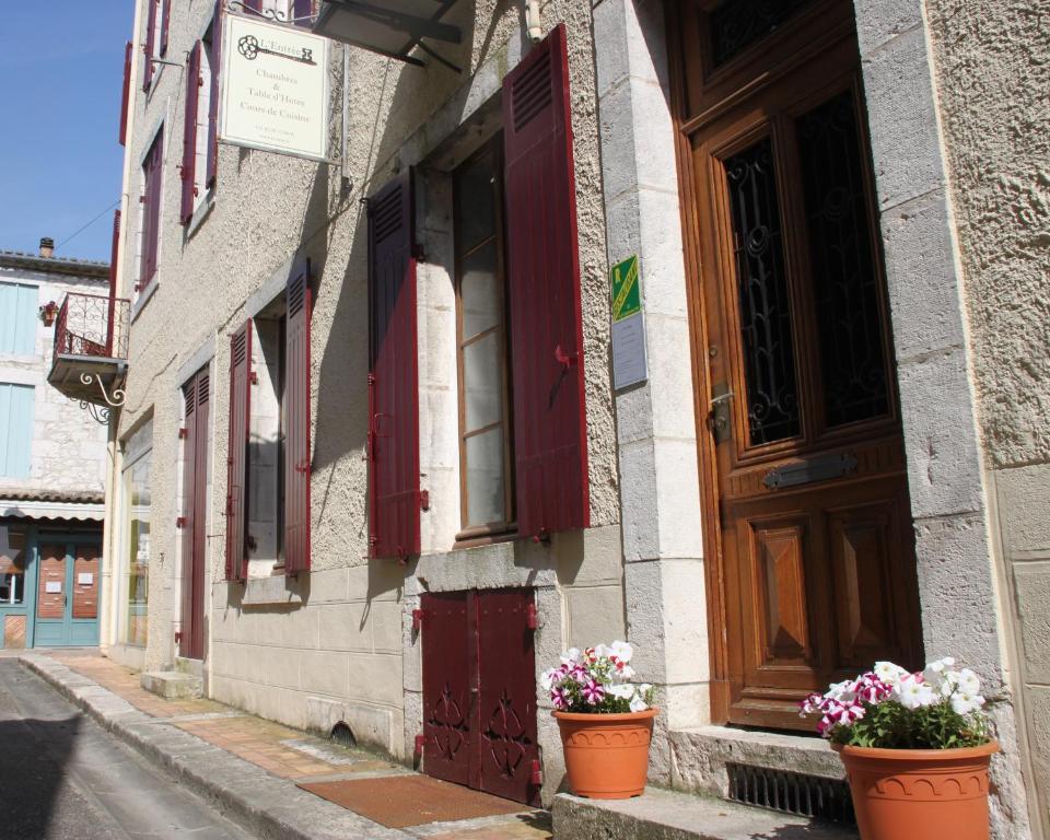 L'Entrée Chambres d'Hôtes Bar & Restaurant 1, rue des Valets, 47330 Castillonnès