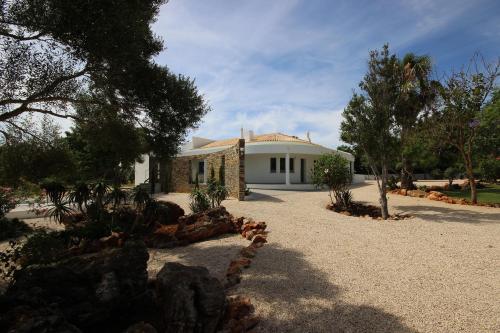 L&F House