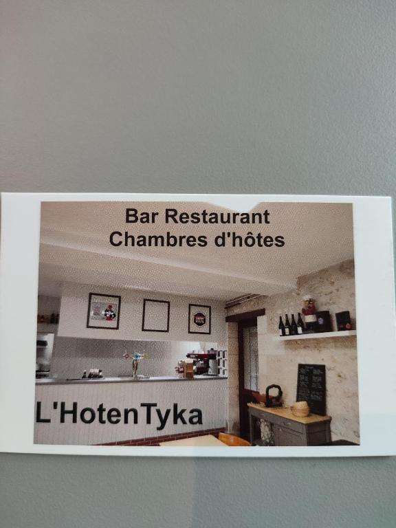 L'HotenTyka 12 Rue Barbeneuve, 37600 Saint-Senoch