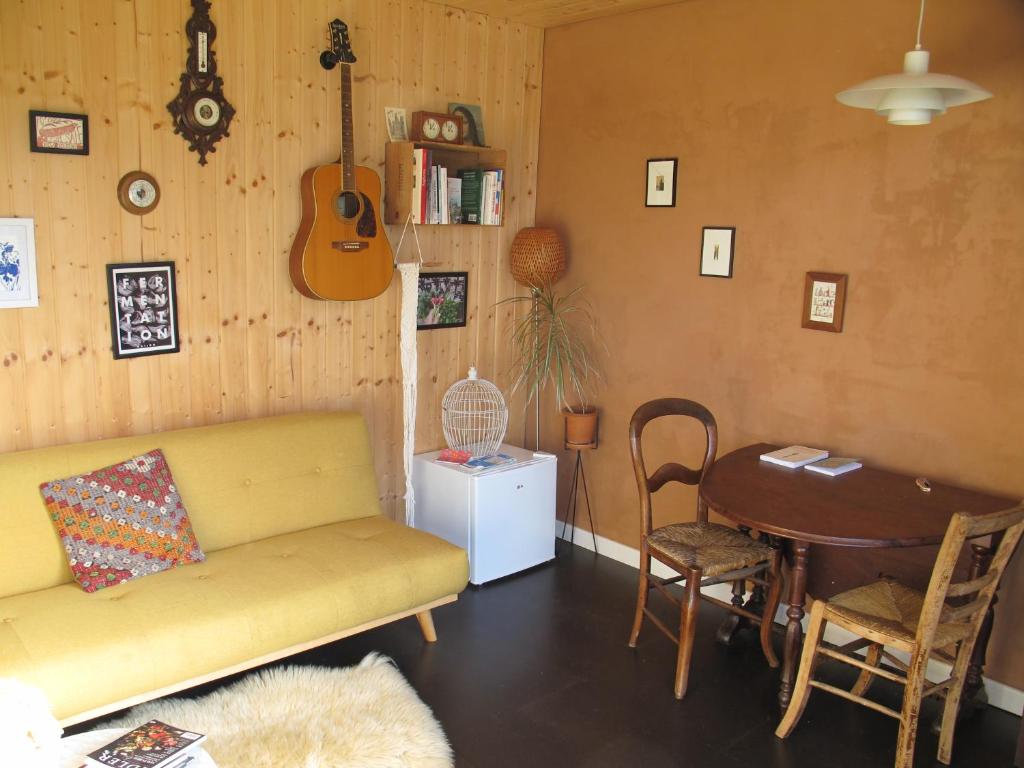L'Oisiveraie - suite écologique, accueil paysan, 2-3pers 19 La Baudonnière, 61700 Dompierre