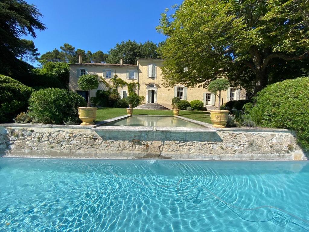 La Bastide de Ganay 5635 route du Puy Ste Reparade, 13540 Aix-en-Provence