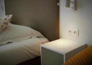 B&B / Chambre d'hôtes La belle Monsoise 11 Rue Jules Lammens 59370 Mons-en-Baroeul Nord-Pas-de-Calais
