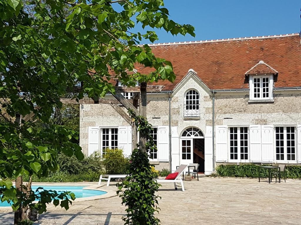 B&B / Chambre d'hôtes la blanchetière 8 RUE DES VIGNES 37150 Francueil