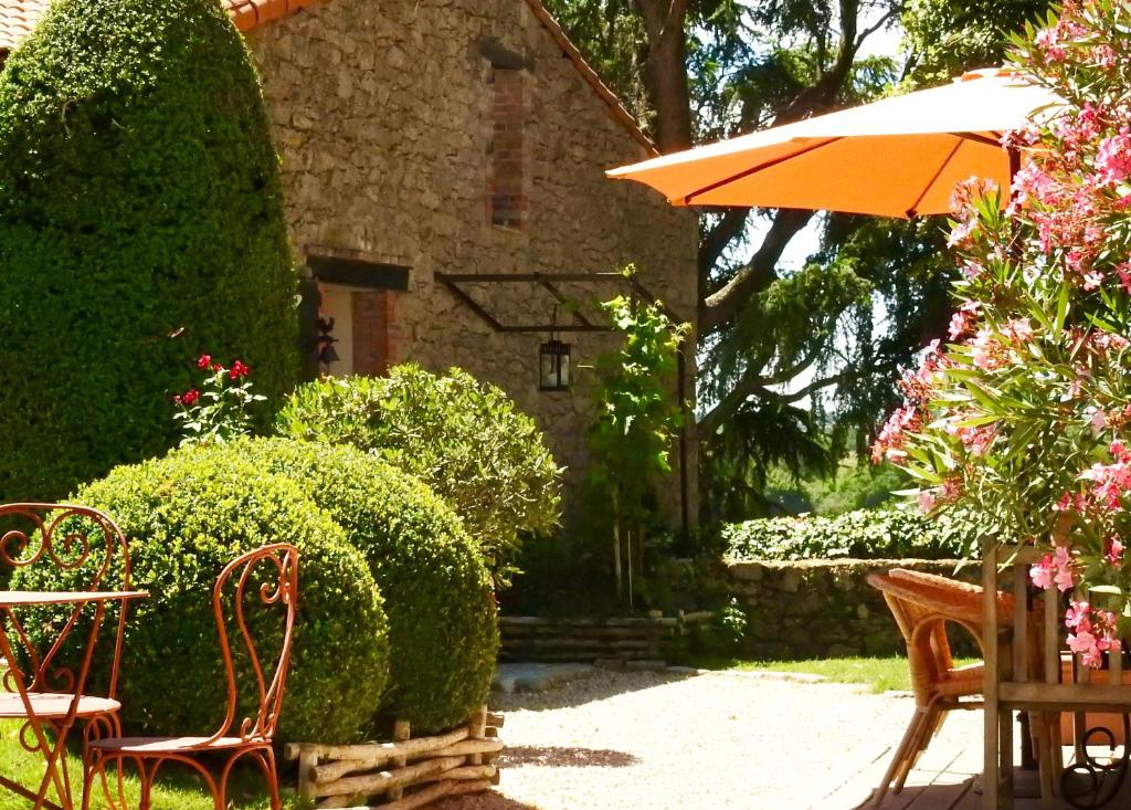 La Blanchisserie Le Chiron, 43 rue de la promenade, 49300 Le Puy-Saint-Bonnet