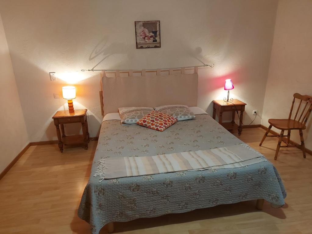 B&B / Chambre d'hôtes La Bonardière 3 Rue Du Puits 39100 Gevry