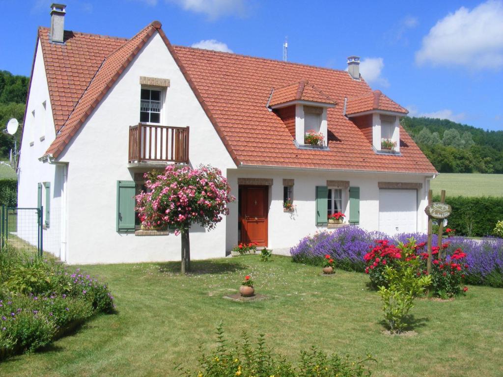 B&B / Chambre d'hôtes La Bourgade 1073 rue de la vallée 62170 Estréelles