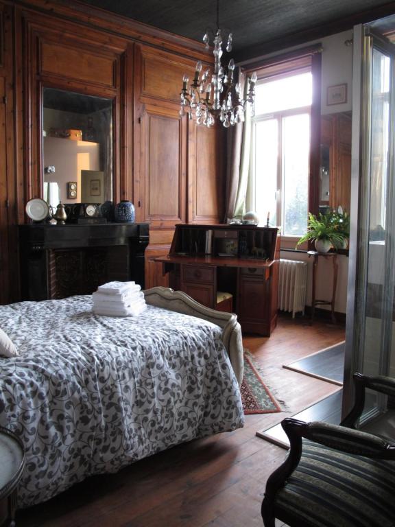 B&B / Chambre d'hôtes La Bourgogne en Ville 40 Rue de Bourgogne 59800 Lille