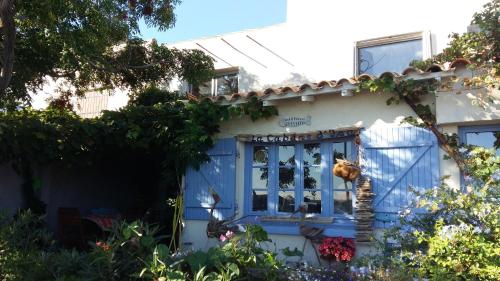 LA CABANE D'ISA