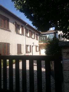 La campagne dans la ville , maison d'hôtes