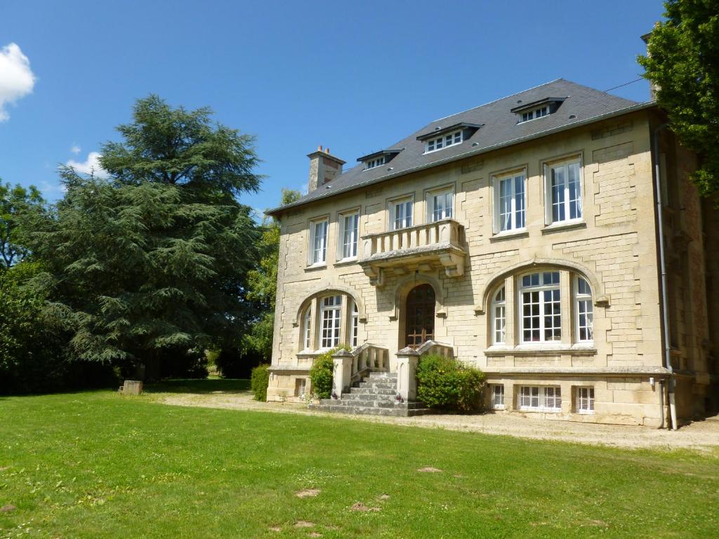 La chambre au Château lieudit le vieux château 10-14 rue du Château, 02200 Pernant