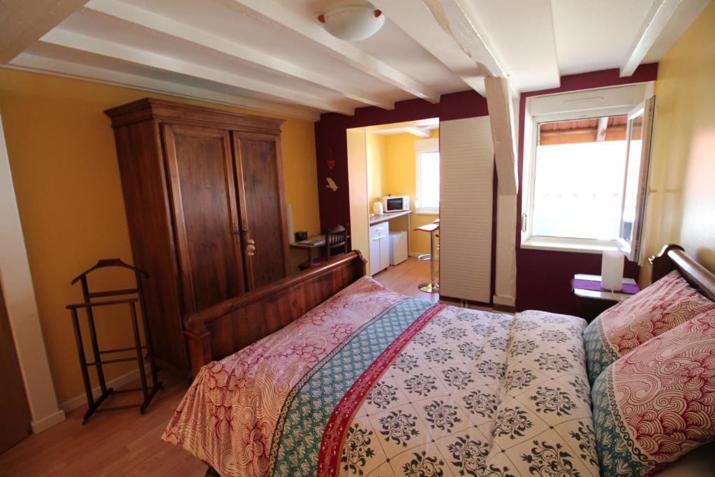 B&B / Chambre d'hôtes La chambre aux hirondelles 11 D Rue Louis PASTEUR 67117 Ittenheim