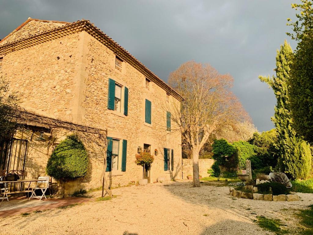 B&B / Chambre d'hôtes La Chambre d'Apolline 514 chemin du jas de bertet 84240 Grambois