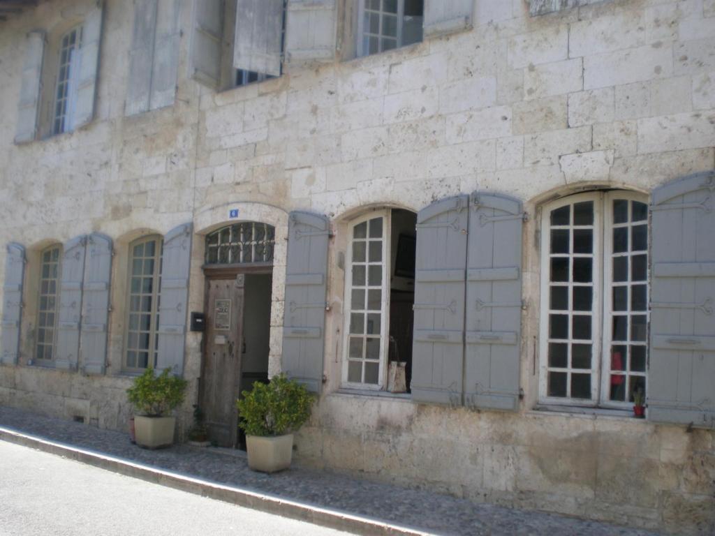 B&B / Chambre d'hôtes La Demeure Saint Clar 6 Rue Gambetta 32380 Saint-Clar